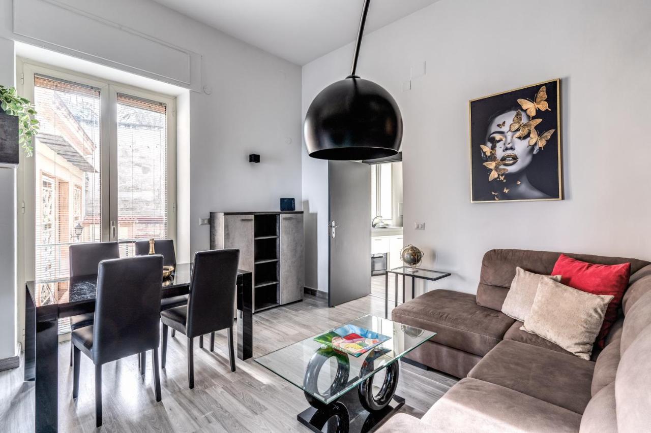 1000 Apartment *